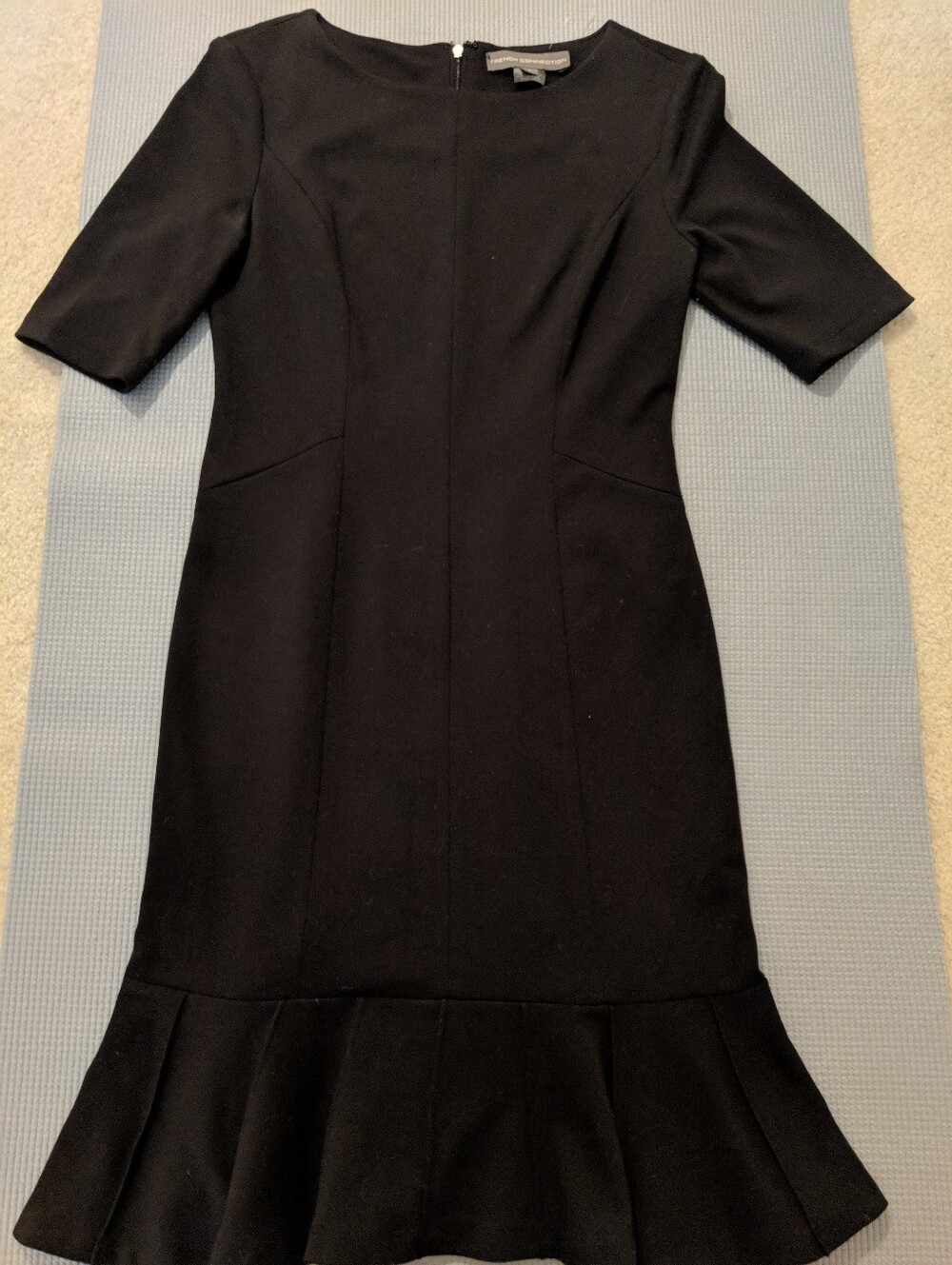 French Connection Black Short-Sleeve Midi Dress with Ruffle Hem